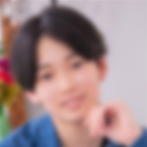しおん   （BOYISH）