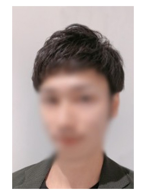 健.（ALUGIS）